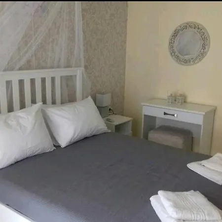 In With Stunning Sea Views Διαμέρισμα